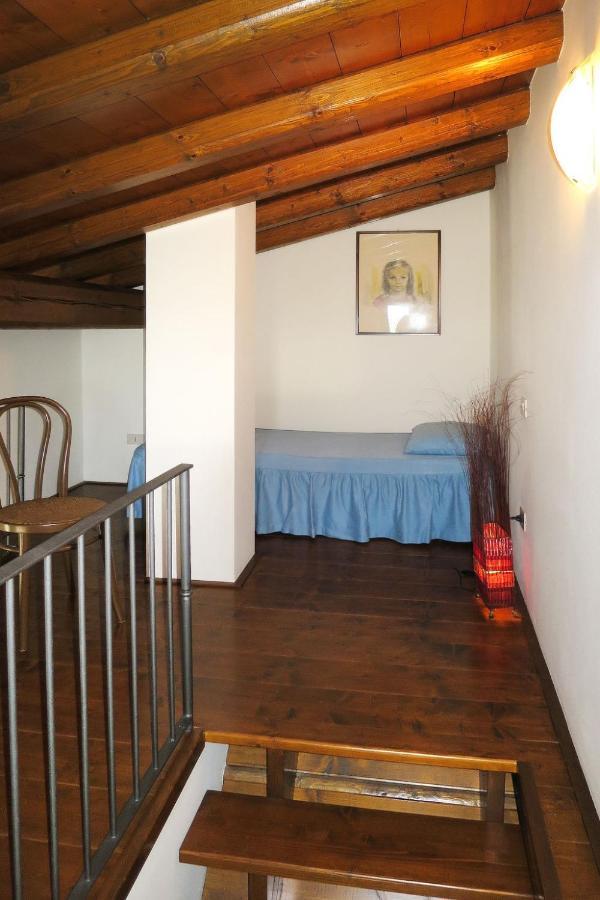 Apartment La Corte Bricca - Bilo C By Interhome Castana  Bagian luar foto
